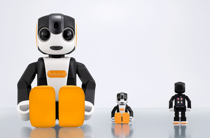 ロボホン　ミニチュアアクションフィギュア