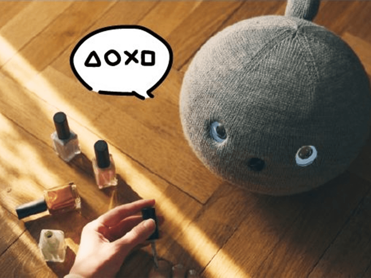 モコ語という独自の言語や、たまにカタコトの日本語を話します。
